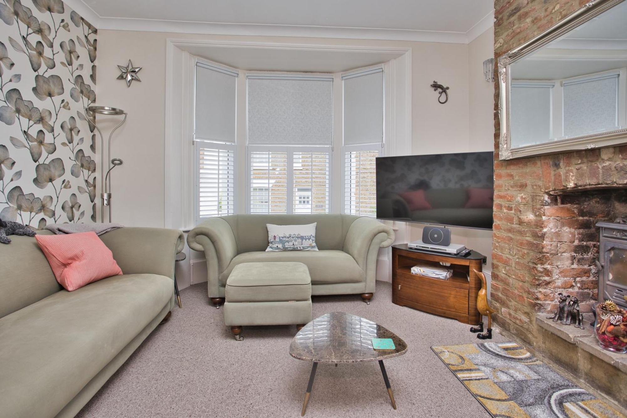 Holiday home Spacious Seaside Escape In The Heart Of Deal, 4 Mins From The